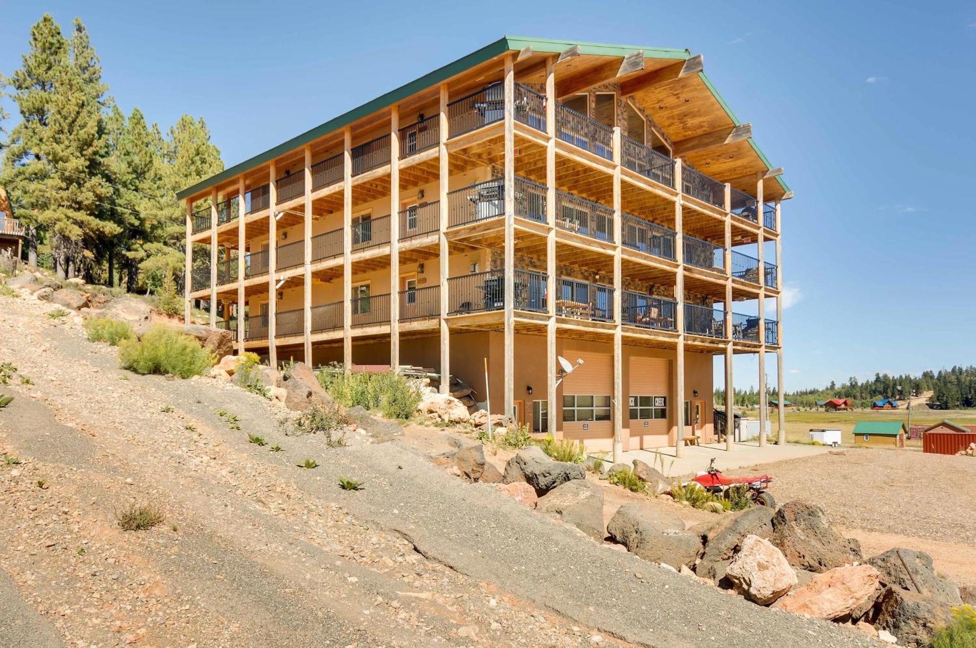 The Lodge At Duck Creek Duck Creek Village Exterior photo